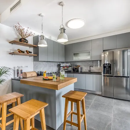 فيلة Luxury Bava-5minutes To Center Zvekovica