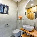 Villa Luxury Bava-5minutes To Center Zvekovica