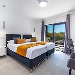 Villa Luxury Bava-5minutes To Center *